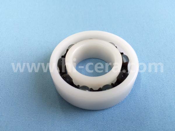 Plastic bearing